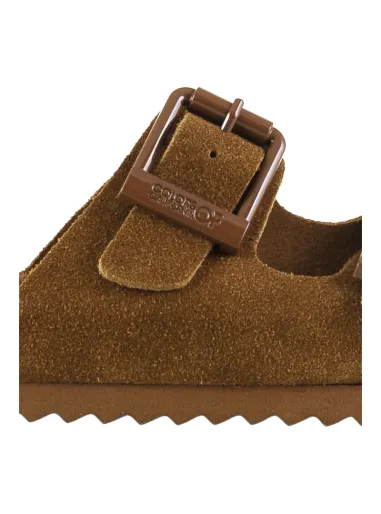 Cow suede two buckle sandals