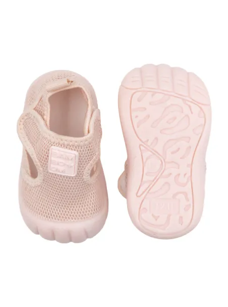 Sea shoes