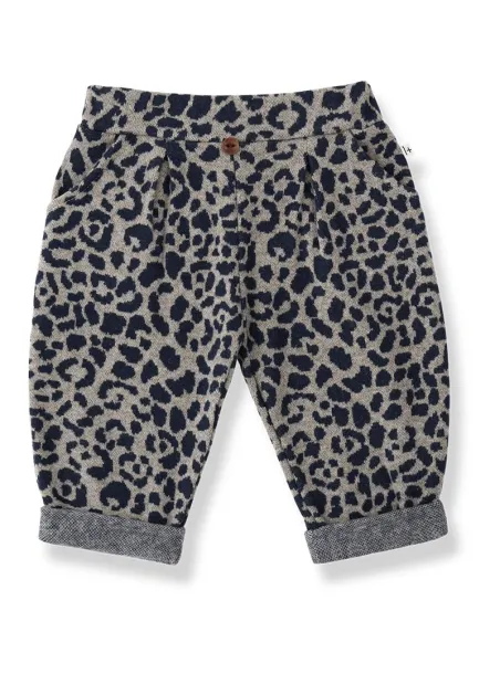 Spotted trousers