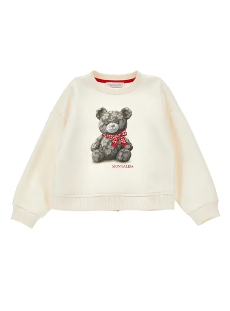 Closed sweatshirt