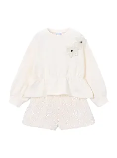 Bermuda shorts + sweater set