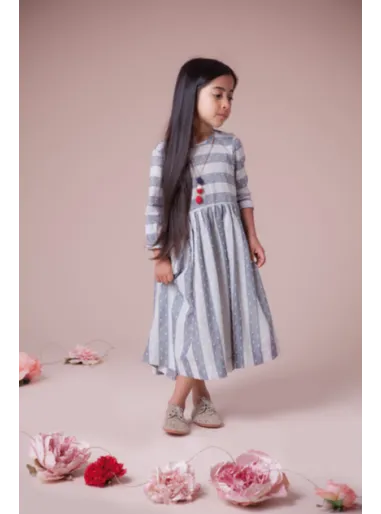 Collana pom crochet alice