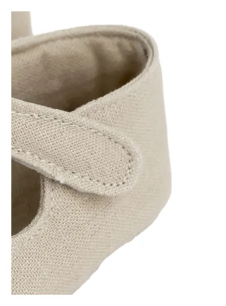 little shoe with flower