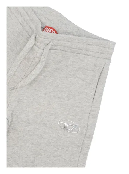 Bermuda with sweatshirt