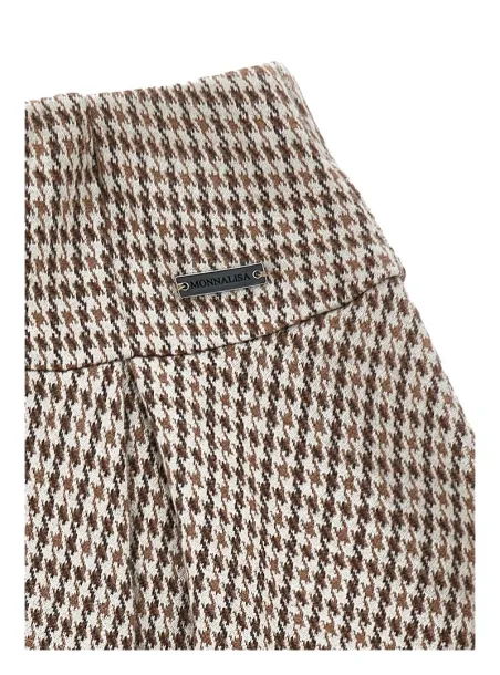 Houndstooth skirt