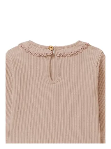 Long-sleeved T-shirt