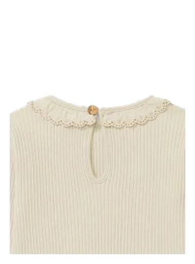 Long-sleeved T-shirt