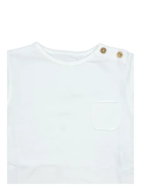 Long-sleeved T-shirt