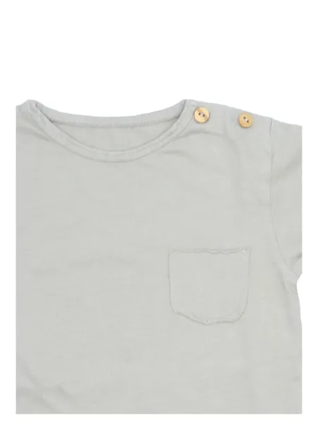 Long-sleeved T-shirt